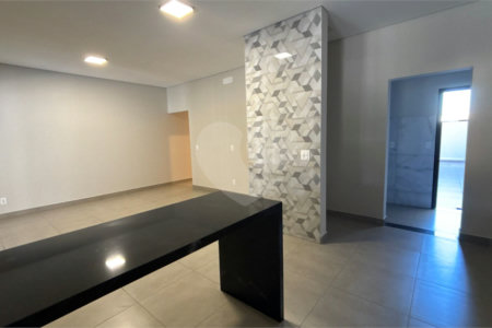 Casa à venda com 2 quartos, sendo 1 suíte, em Parque Residencial Sabiás, Indaiatuba, SP