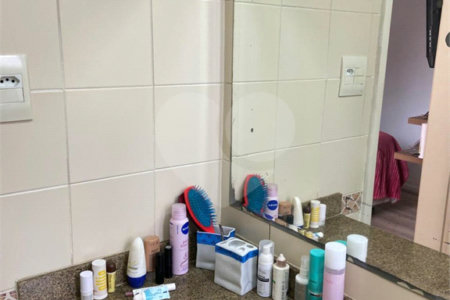 Apartamento à venda com 3 quartos, sendo 1 suíte, em Vila Suzana, São Paulo, SP