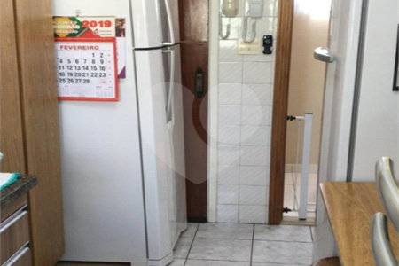 Apartamento à venda com 2 quartos, sendo 1 suíte,  em Itararé, São Vicente, SP
