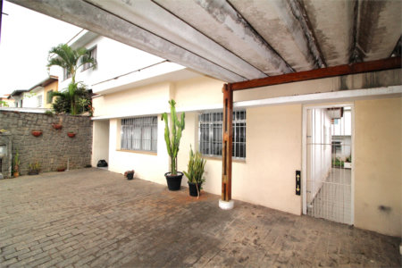Casa à venda com 3 quartos em Bosque da Saúde, São Paulo, SP