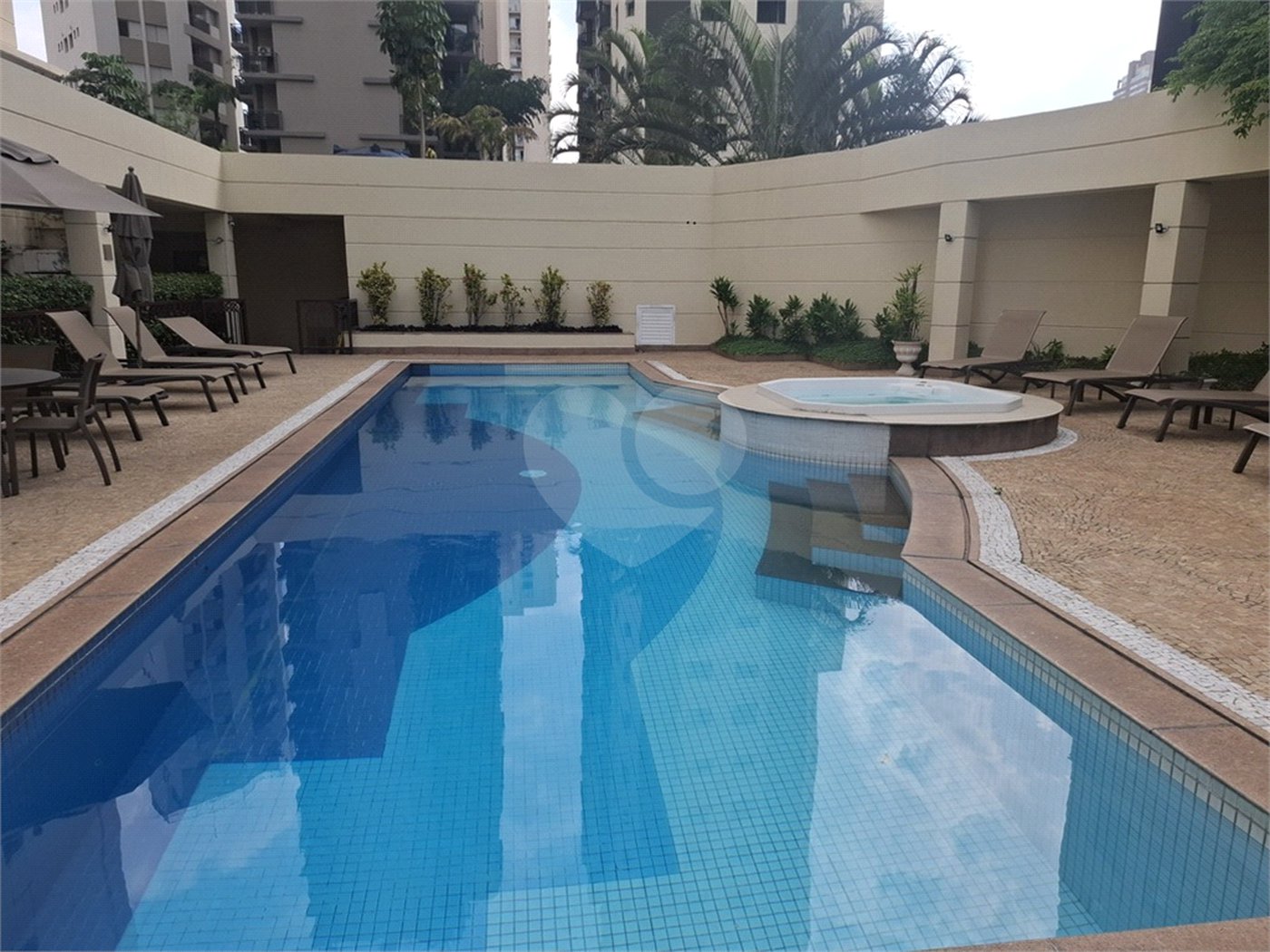 Flat para alugar com 1 suíte em Vila Olímpia, São Paulo, SP