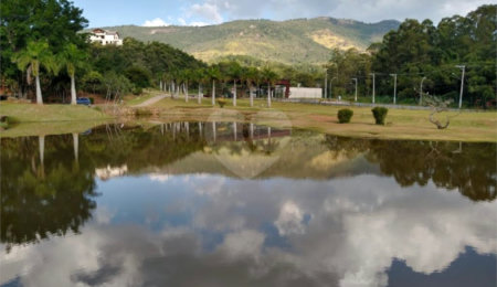 Terreno à venda no condomínio Itaporã, Atibaia - SP