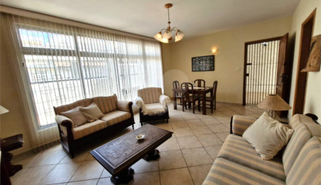 Casa à venda com 3 quartos, sendo 1 suíte,  em Granja Julieta, São Paulo, SP