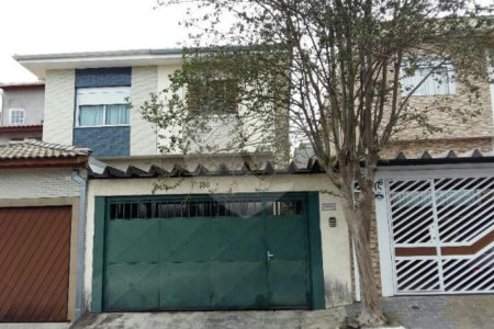 Sobrado à venda com 3 quartos, sendo 1 suíte, em Vila Mascote, São Paulo, SP