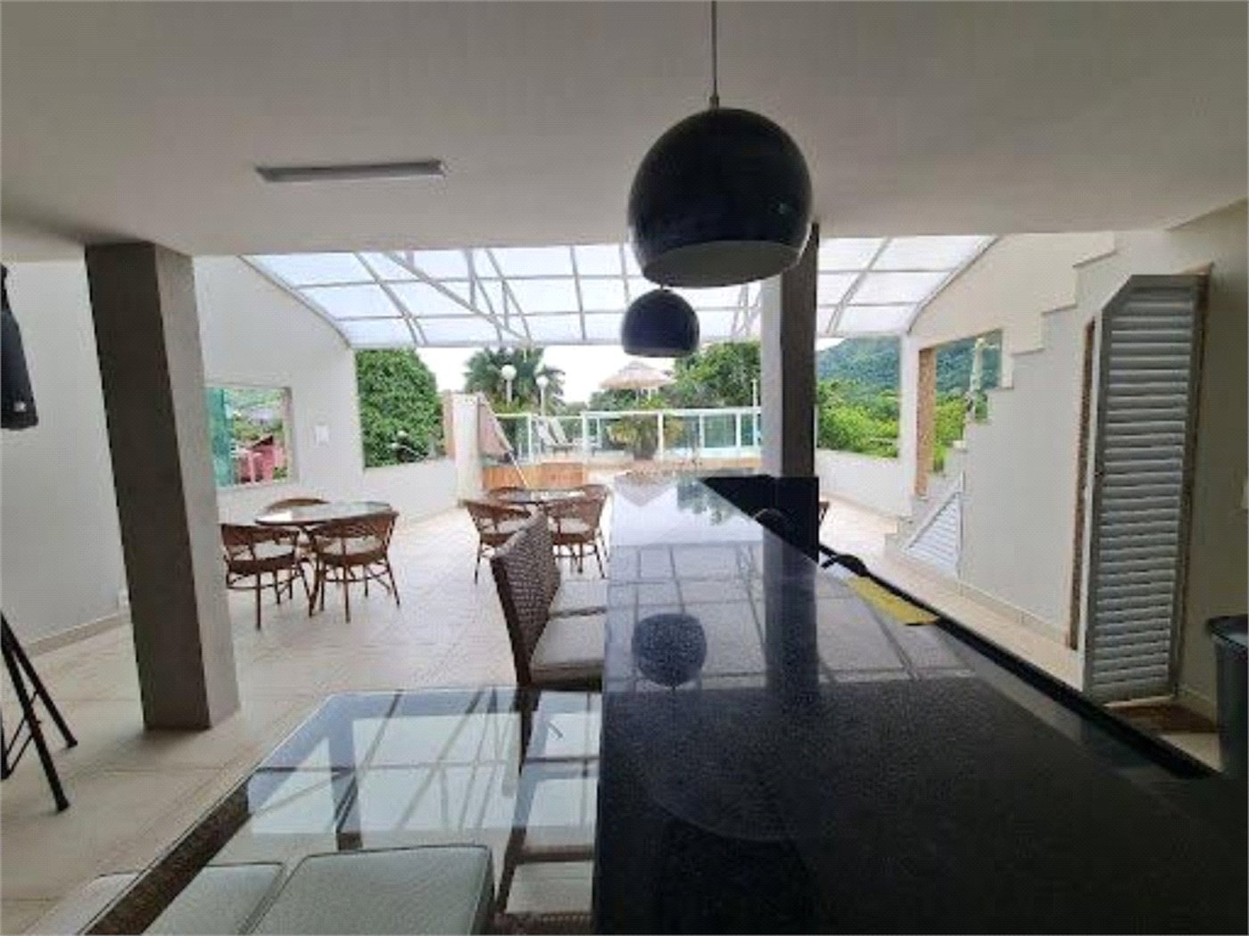 Casa para alugar com 5 suítes no condomínio Recanto das Garças V, Cotia - SP