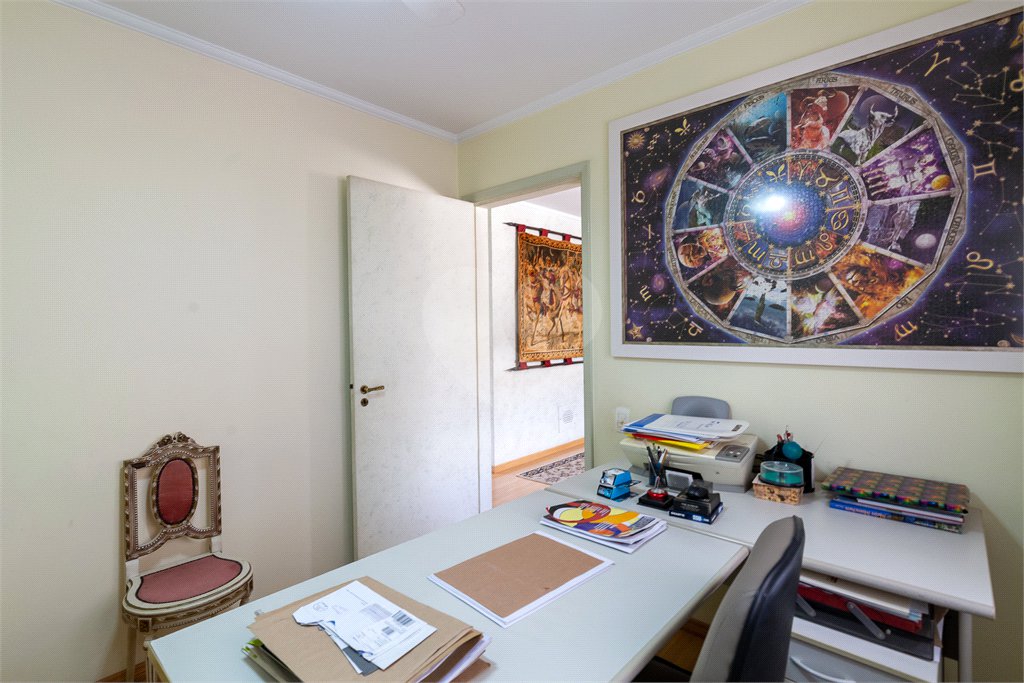 Sobrado à venda com 4 quartos, sendo 2 suítes, em Brooklin Velho, São Paulo, SP