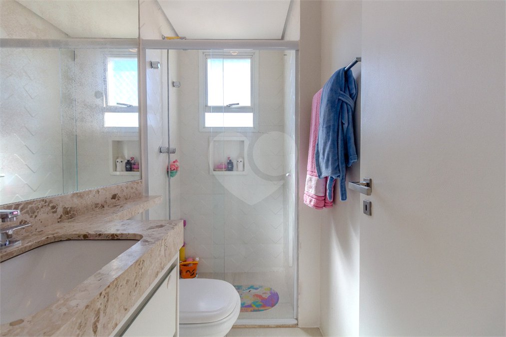 Apartamento à venda com 3 suítes em Vila Ipojuca, São Paulo, SP
