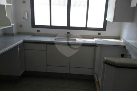Apartamento à venda com 4 suítes em Água Fria, São Paulo, SP