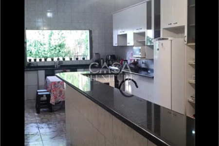 Chácara à venda com 10 quartos, sendo 8 suítes, em Brigadeiro Tobias, Sorocaba, SP