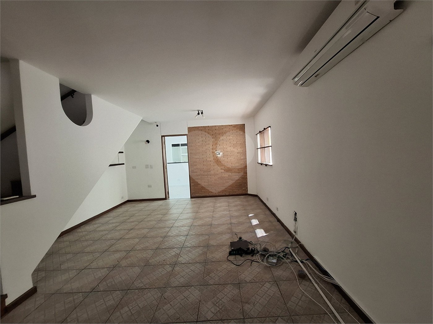 Sobrado à venda com 3 quartos, sendo 1 suíte, em Chácara Santo Antônio, São Paulo, SP