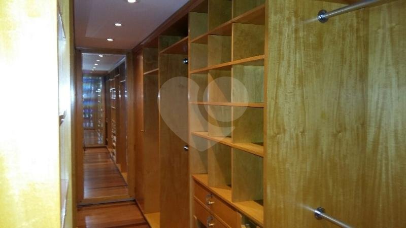 Apartamento à venda com 4 suítes em Alto da Boa Vista, São Paulo, SP