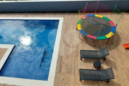 Casa à venda ou para alugar com 4 suítes no condomínio Figueira Garden, Atibaia - SP