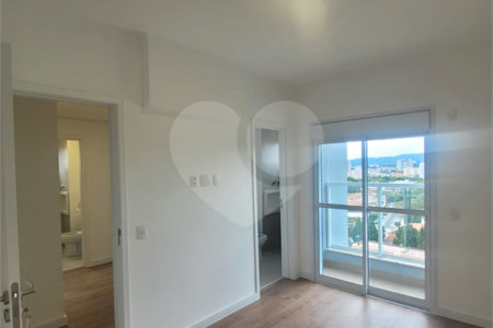 Apartamento à venda com 3 quartos, sendo 1 suíte, em Vila Helena, Atibaia, SP