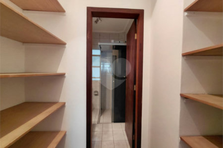 Apartamento à venda com 2 quartos, sendo 1 suíte, em Água Branca, São Paulo, SP