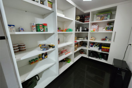 Casa à venda com 4 quartos, sendo 3 suítes,  em Vila Rosália, Guarulhos, SP