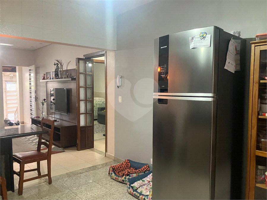 Casa Térrea à venda com 3 quartos em Vila Nivi, São Paulo, SP