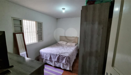 Sobrado à venda com 4 quartos em Vila Formosa, São Paulo, SP