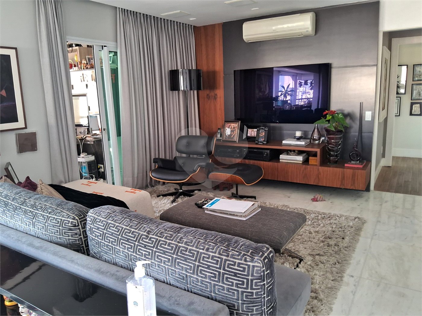 Apartamento à venda com 3 suítes em Vila Mariana, São Paulo, SP