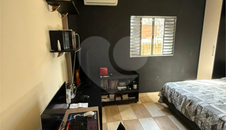 Casa à venda com 3 quartos em Jardim Moraes, Itaquaquecetuba, SP