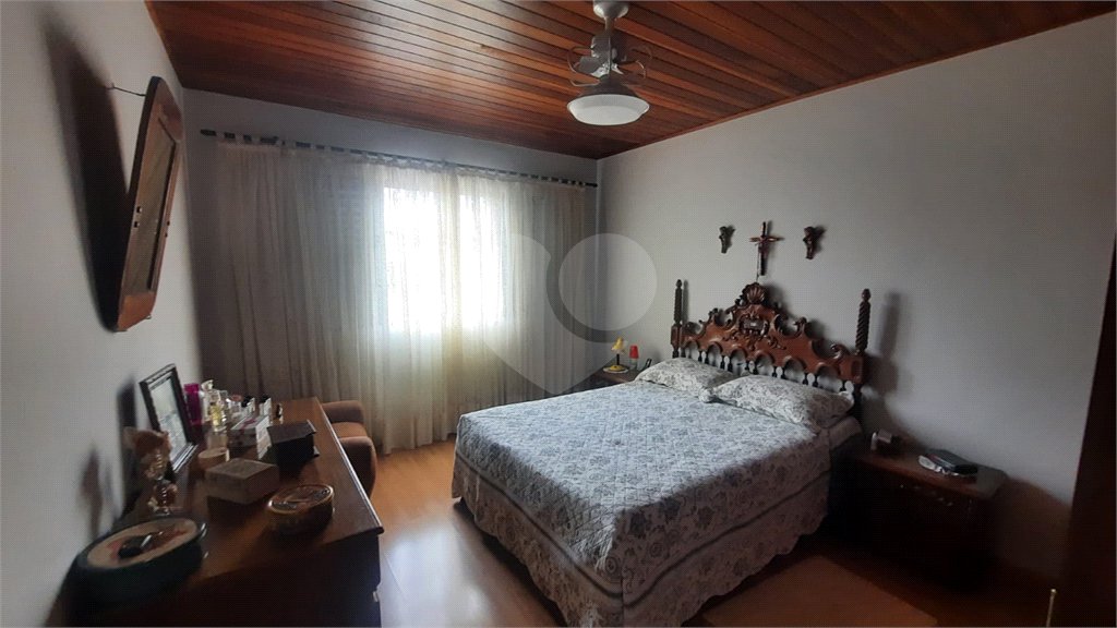 Casa à venda com 4 quartos, sendo 1 suíte,  em Vila Rosália, Guarulhos, SP