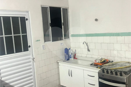 Casa à venda com 3 quartos em Jardim Centenário, São Paulo, SP