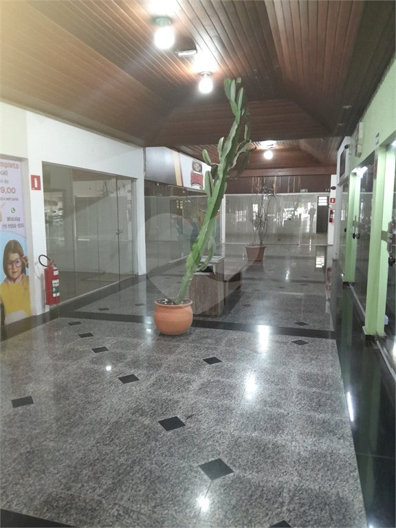 Loja para alugar em Vila Santo Antônio, Cotia, SP