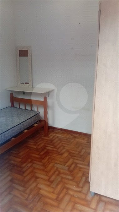 Casa à venda ou para alugar com 7 quartos, sendo 1 suíte,  em Vila Mogilar, Mogi das Cruzes, SP