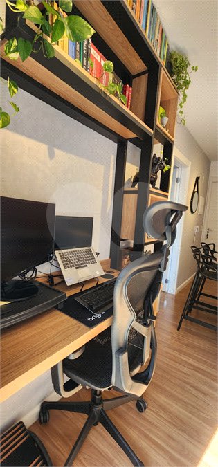 Apartamento à venda ou para alugar com 1 suíte em República, São Paulo, SP