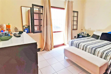 Casa à venda com 4 quartos, sendo 2 suítes, em Planalto Paulista, São Paulo, SP