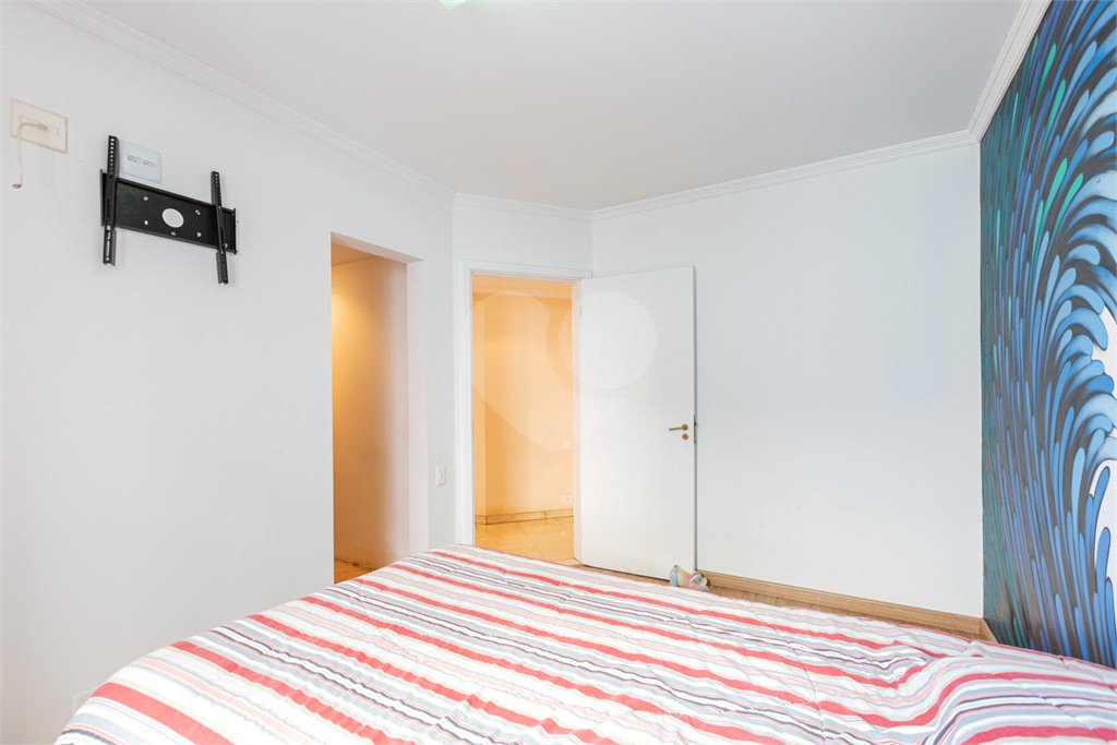 Apartamento à venda com 4 quartos, sendo 3 suítes,  em Real Parque, São Paulo, SP