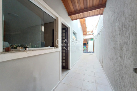 Casa Térrea à venda com 2 quartos, sendo 1 suíte, em Jardim Ipanema, Sorocaba, SP