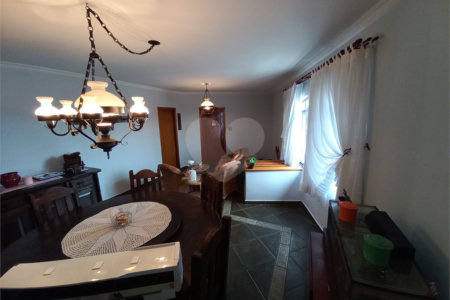 Sobrado à venda com 3 quartos, sendo 1 suíte, em Jardim Umarizal, São Paulo, SP
