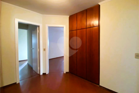 Apartamento à venda com 3 suítes em Parque Bairro Morumbi, São Paulo, SP