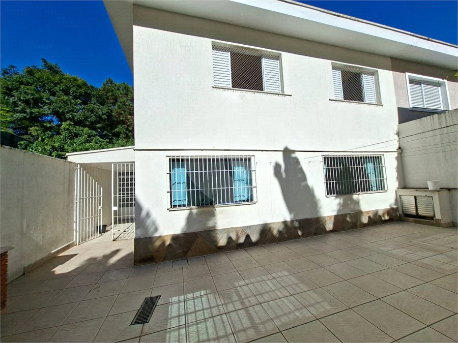 Sobrado para alugar com 4 quartos, sendo 1 suíte, em Água Fria, São Paulo, SP