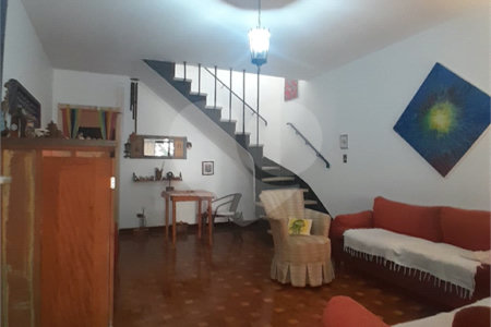 Sobrado à venda com 3 quartos em Sumaré, São Paulo, SP