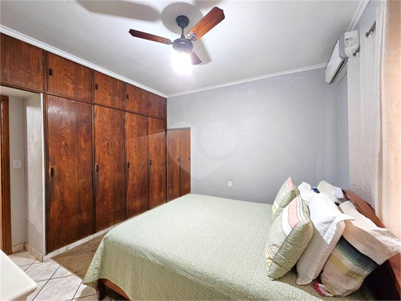 Casa Térrea à venda com 6 quartos, sendo 4 suítes, em Jardim Maria Goretti, Ribeirão Preto, SP