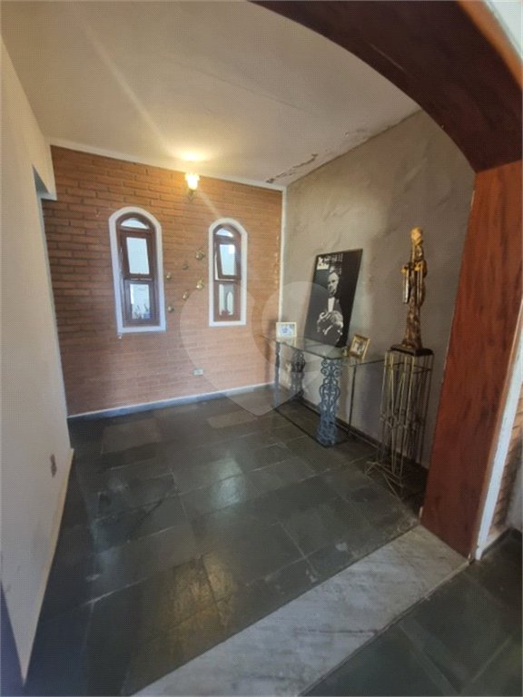 Casa à venda com 3 quartos, sendo 1 suíte, no Centro, Vinhedo, SP