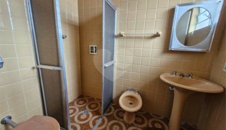 Sobrado à venda com 3 quartos, sendo 1 suíte,  em Santana, São Paulo, SP