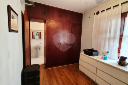 Casa à venda com 3 suítes em Jardim das Vertentes, São Paulo, SP