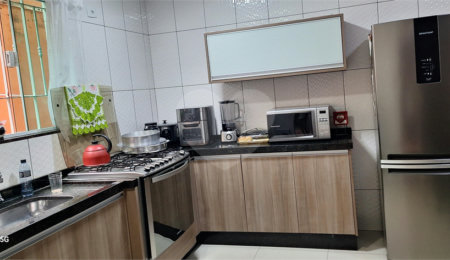 Sobrado à venda com 3 quartos, sendo 2 suítes, em Vila Aparecida, São Paulo, SP