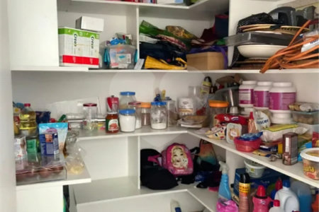 Casa à venda com 3 quartos, sendo 1 suíte,  no condomínio Villas de São Francisco I, São Paulo - SP