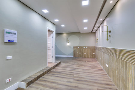 Casa à venda ou para alugar com 12 quartos, sendo 2 suítes, em Alto da Boa Vista, São Paulo, SP