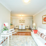 Apartamento à venda com 3 quartos, sendo 1 suíte,  em Moema, São Paulo, SP
