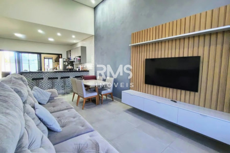Casa à venda com 3 quartos, sendo 1 suíte, no condomínio Residencial Mont Blanc, Itu - SP