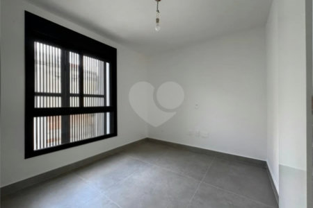 Casa à venda com 3 quartos, sendo 1 suíte, no condomínio : Cube XL Vila Madalena, São Paulo - SP