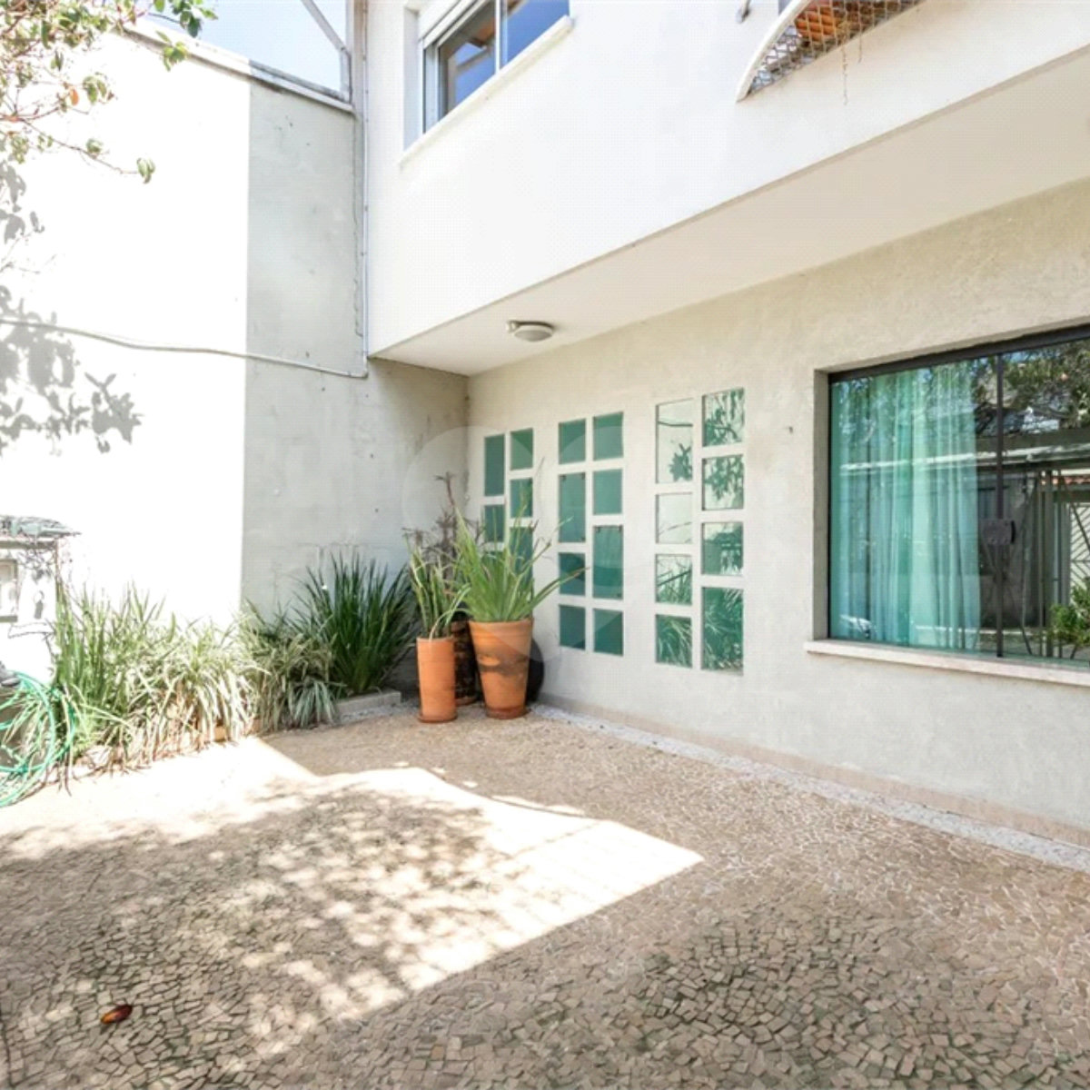 Casa de Vila à venda com 3 quartos, sendo 1 suíte, em Campo Belo, São Paulo, SP