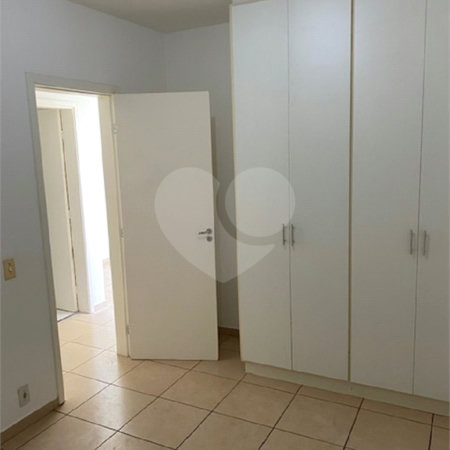 Apartamento no Monte Alto