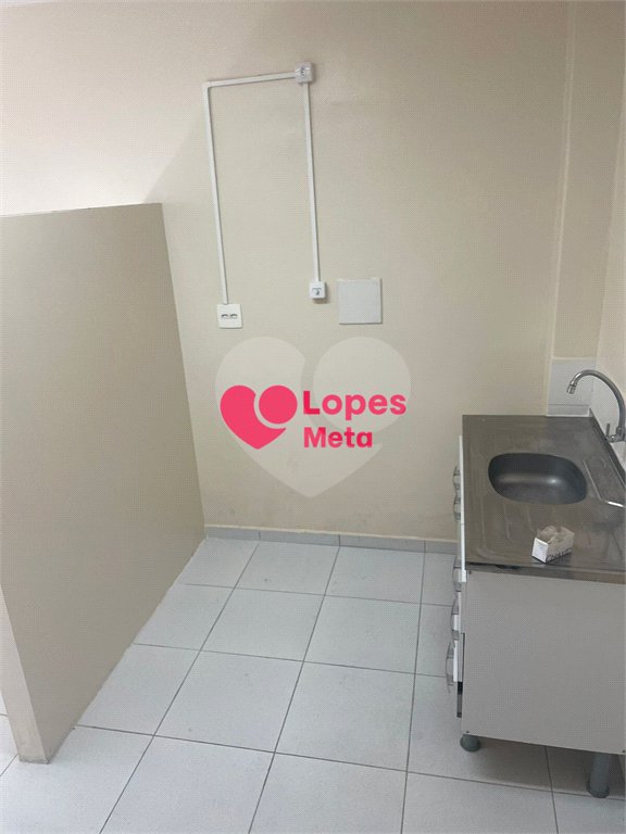 Loja Ponto Comercial em Vila Industrial, São José dos Campos/SP.