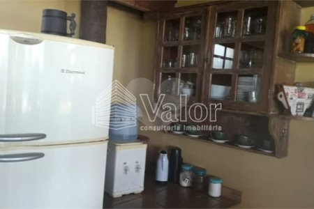 Chácara com 2.400m²