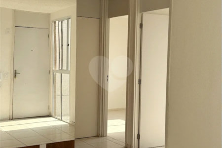 Apartamento 2 Quartos no Condomínio Parque Ville | Estrada da Cachamorra
